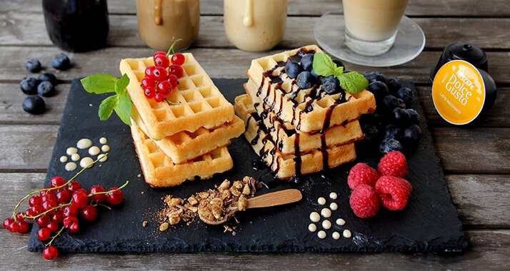 Gofry i kawowe dodatki do deserów